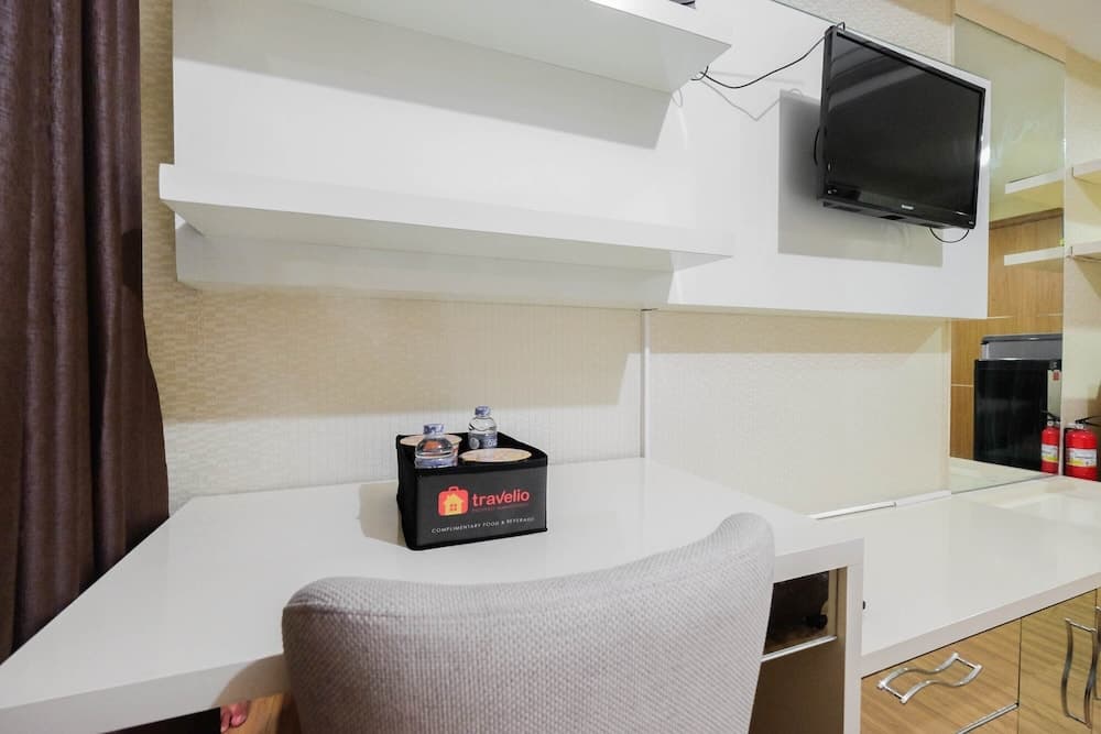 Modern Style Studio Apartment at The Oasis Cikarang