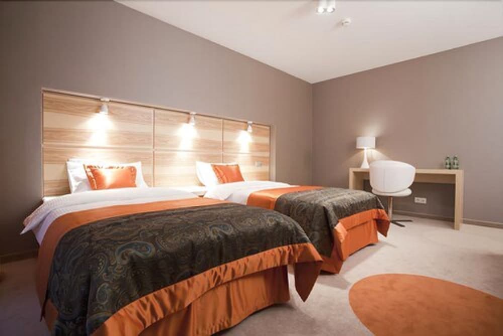 Hotel Willa Port Art & Business