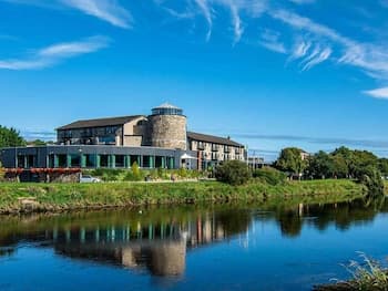 Riverside Park Hotel and Leisure Club