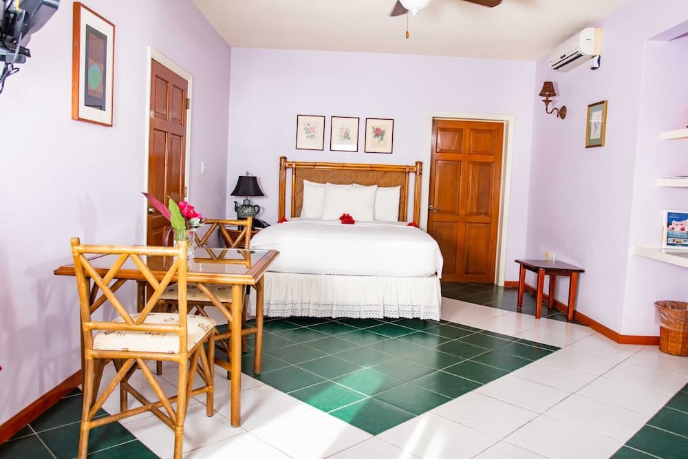 The Villas at Sunset Lane