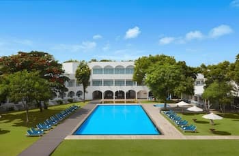 Trinco Blu by Cinnamon