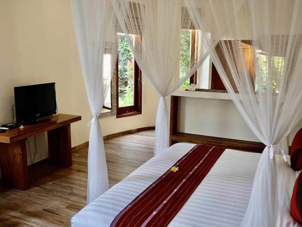 Puri Sari Beach Hotel