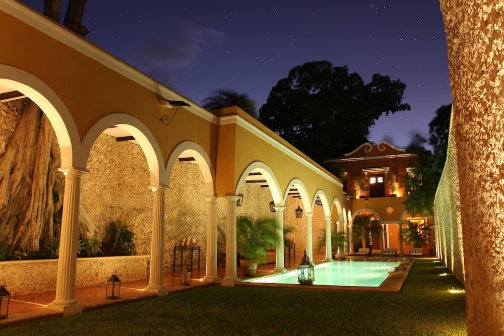hotel image