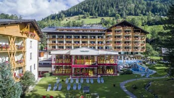 Hotel Thermenwelt Pulverer