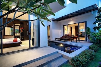 Seastone Private Pool Villas