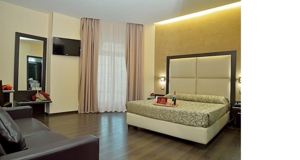 Catone District Hotel