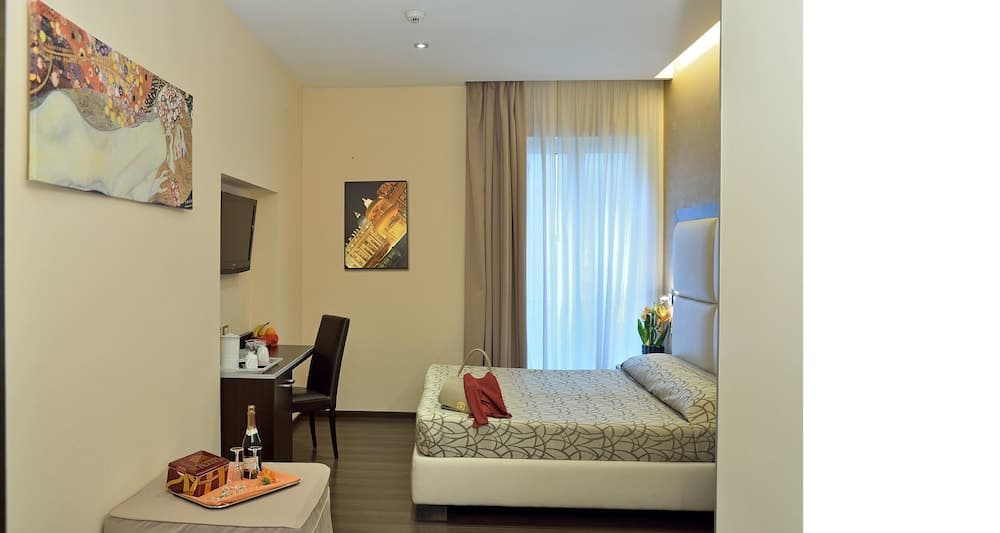 Catone District Hotel