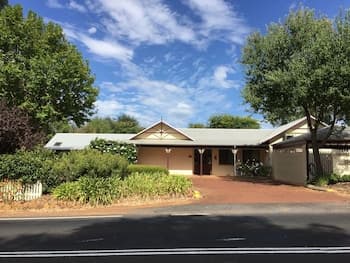 The Noble Grape Guesthouse