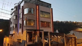 Chez Elena Guesthouse