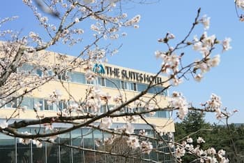 The Suites Hotel Gyeongju