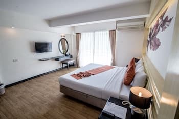 Sea Breeze Jomtien Resort