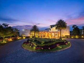 ASTON Bogor Hotel and Resort