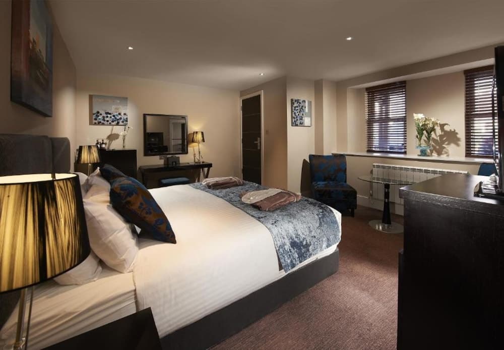 Duke of Normandie Hotel