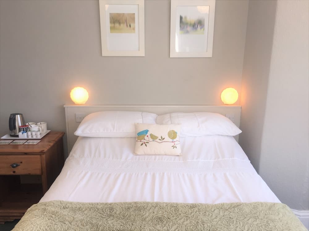 Summer Breeze Guest House