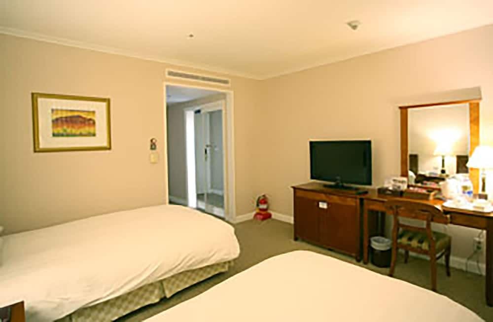 High1 Palace Hotel & CC