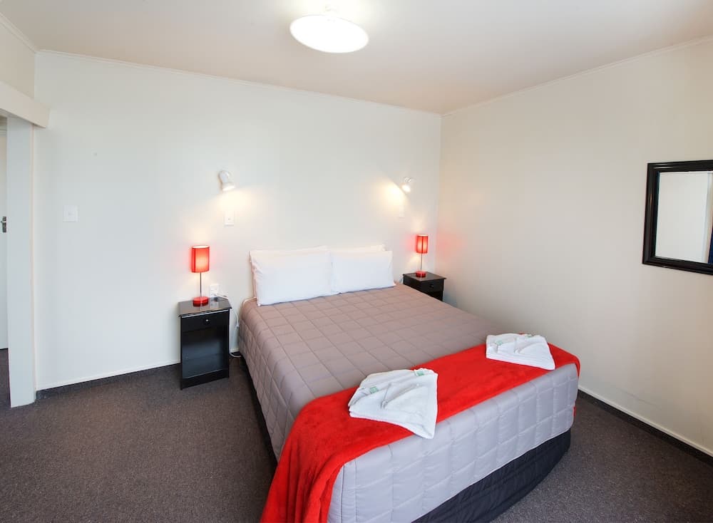 Ambassador Thermal Motel