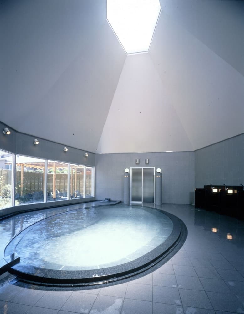 Kazokutosugosu Shirahamanoyado Yanagiya