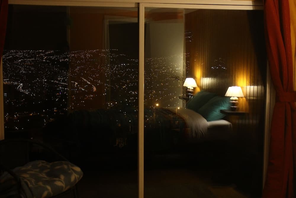 Costa Azul Bed & Breakfast