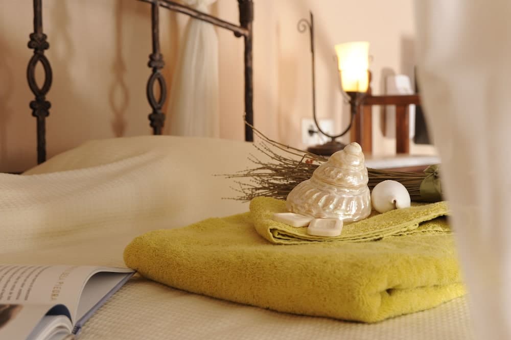 Idili Traditional House