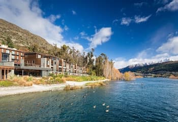 Hilton Queenstown Resort & Spa