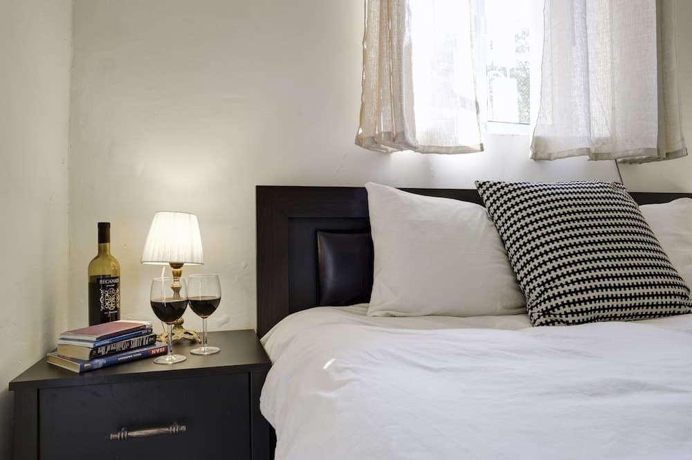 Villa Vilina Oasis in Neve Tzedek