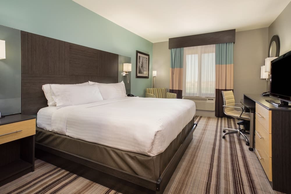 Holiday Inn Express & Suites Amarillo West by IHG