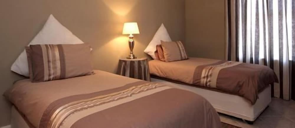 A Smart Stay Apartments