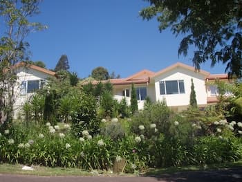 Seascape Villa Bed & Breakfast