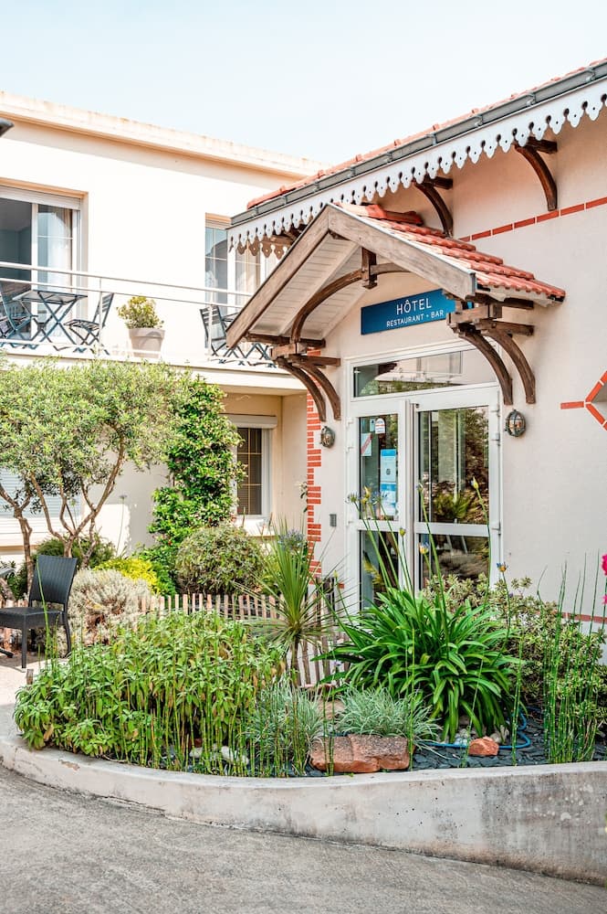 hotel image