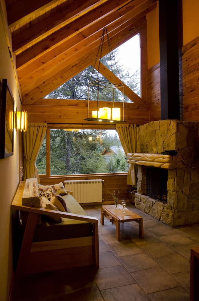 Tillka, Casas de Montaña