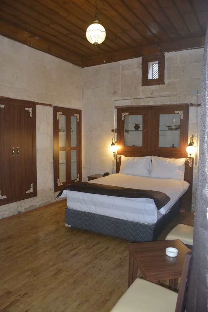 Zeynep Hanim Konagi - Special Class