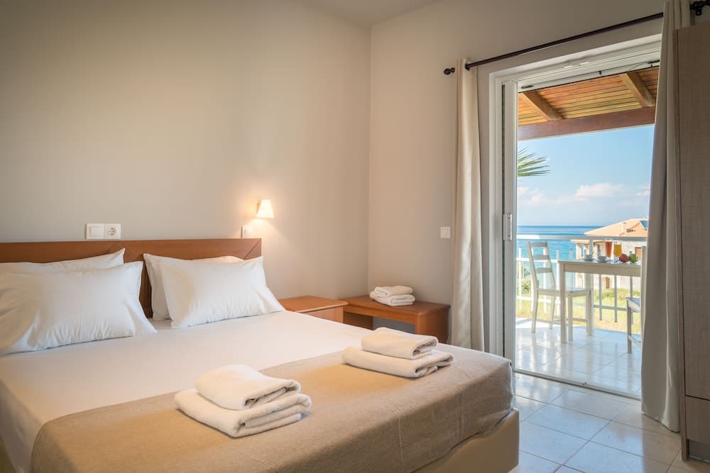 Armonia Studios & Apartments