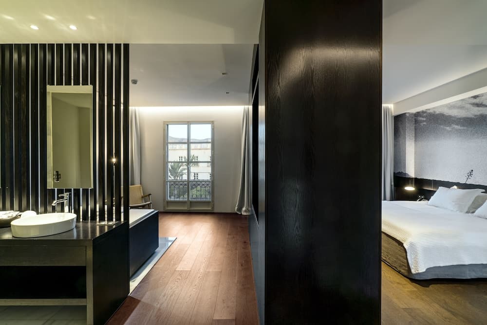 Aire Hotel & Ancient Baths