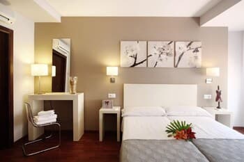 DormaValencia Hostal del Regne