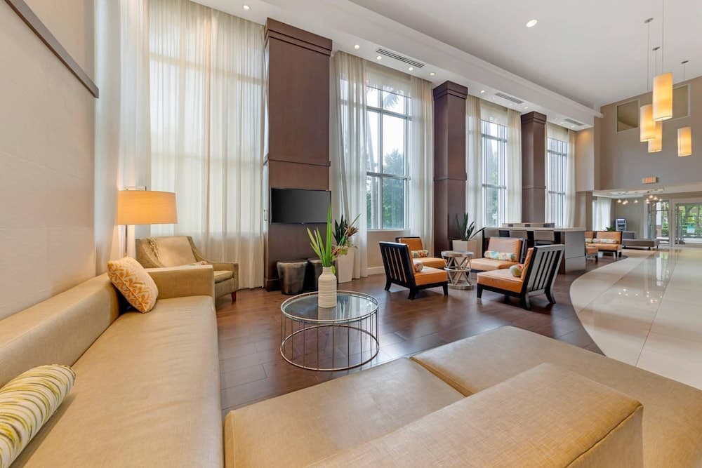 Comfort Suites Miami Airport North