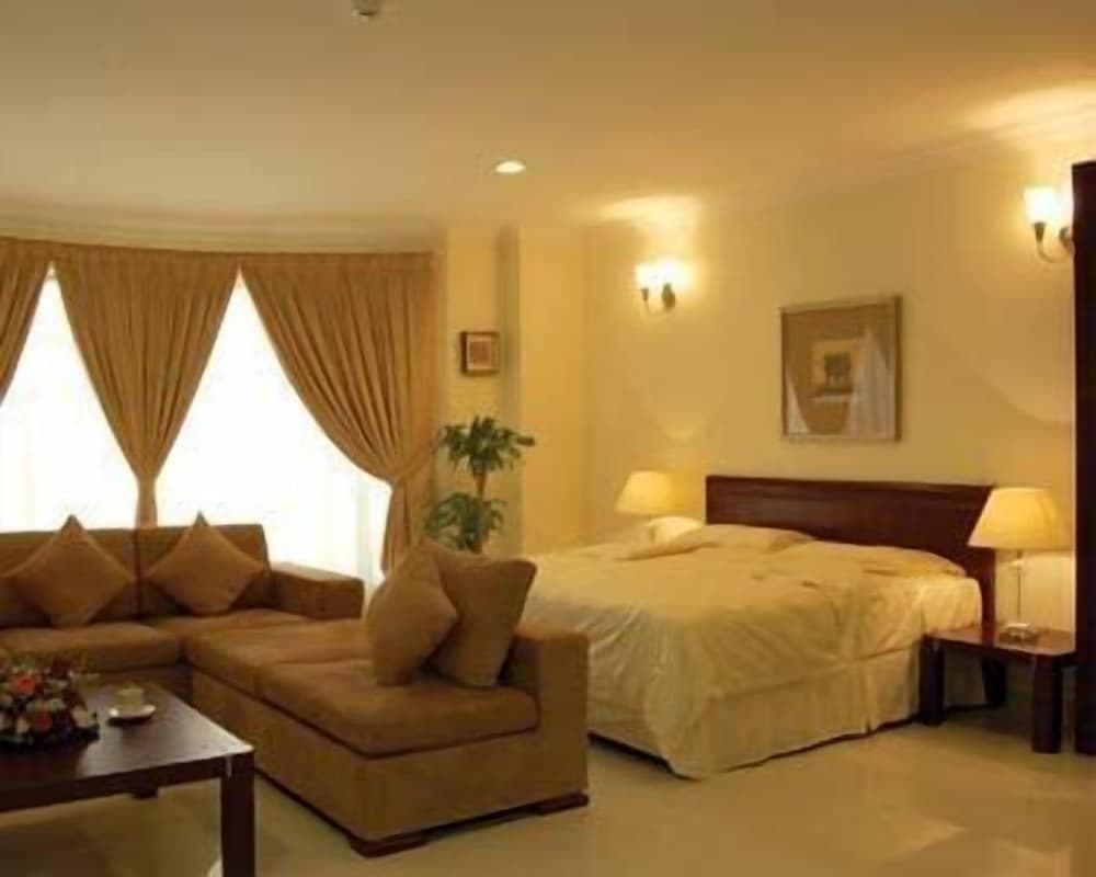 Sea Scene Hotel Apartments