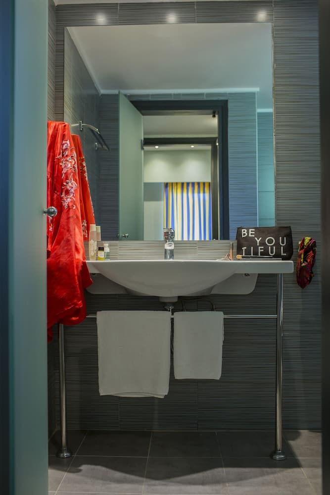 Golden Coast Hotel & Bungalows - All Inclusive