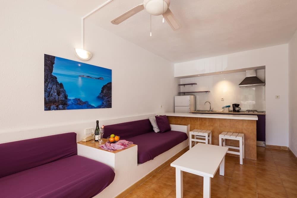 Aparthotel Puerto Vadella