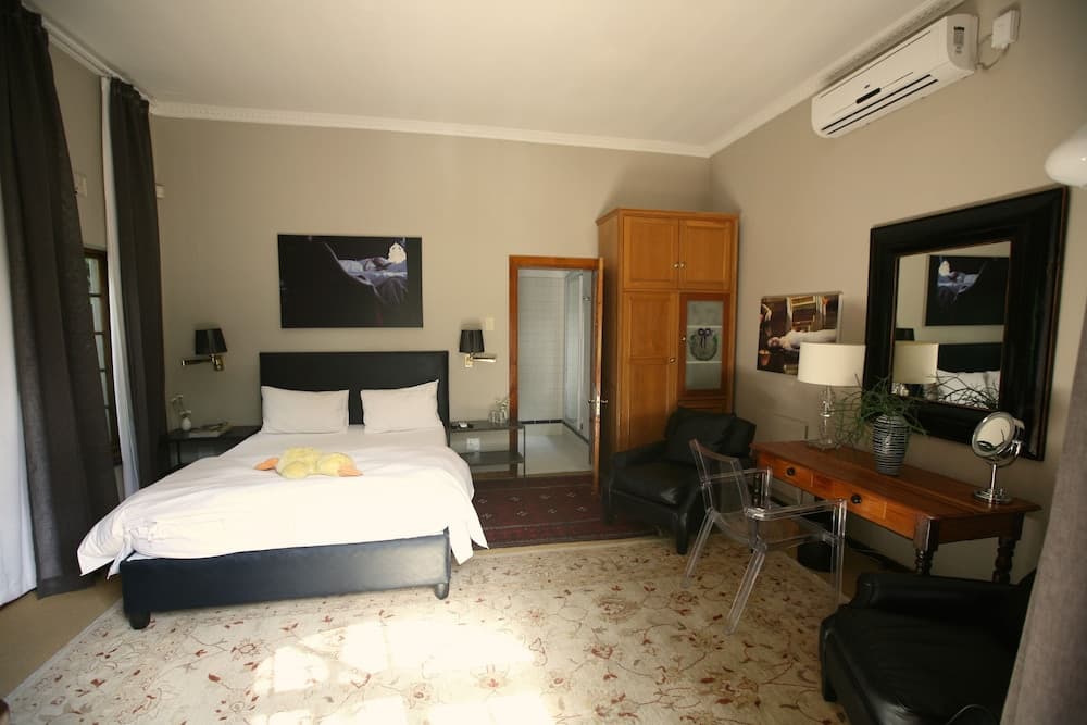 Le Must River Residence