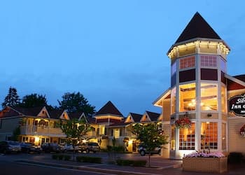 Silverton Inn & Suites