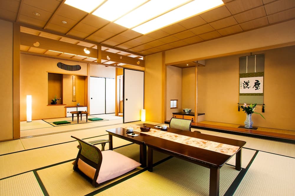 Honjin Hiranoya Kachoan