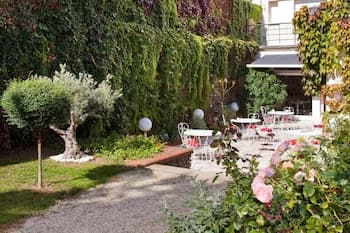 Grand Hotel Niort Centre