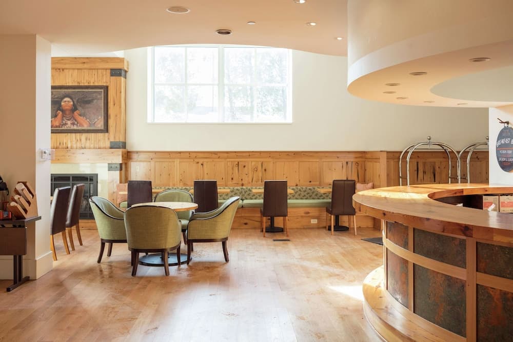 Hotel Skyler Syracuse Tapestry Collection by Hilton