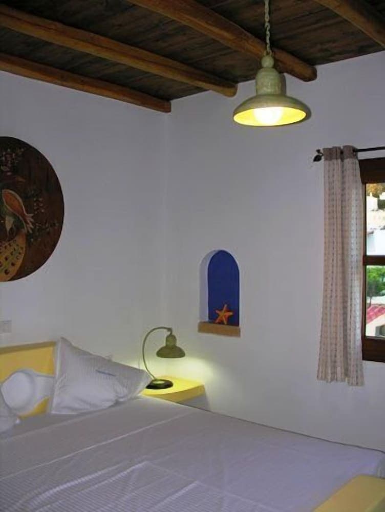 Panteli Beach Studios & Apartments