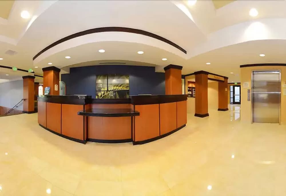 Fairfield Inn & Suites Santa Cruz - Capitola