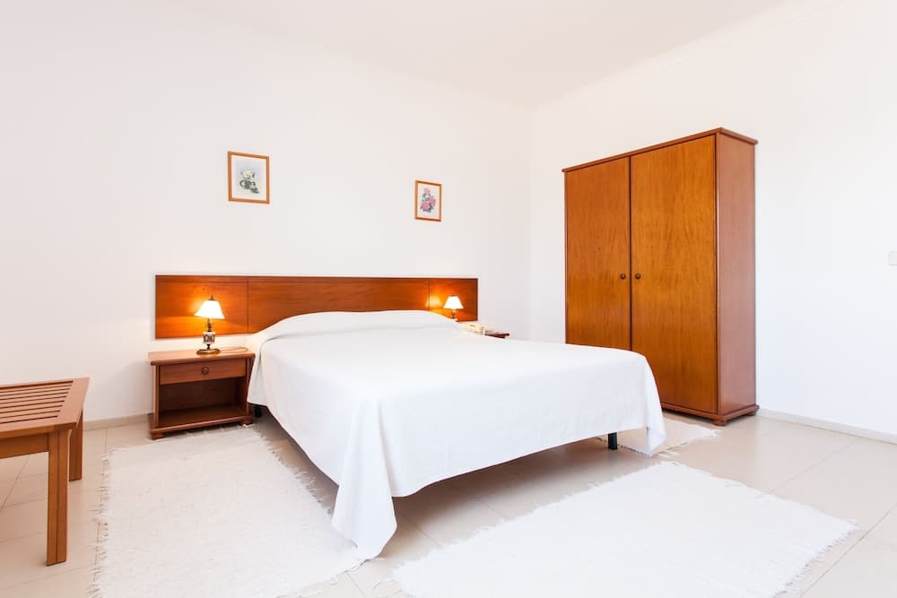 Don Tenorio Aparthotel