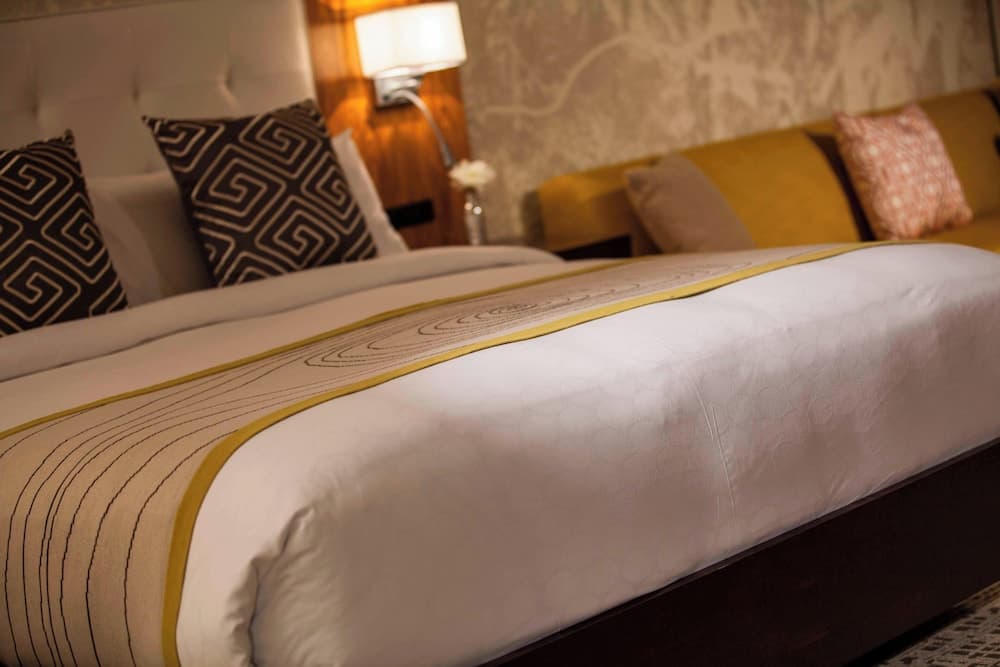 Renaissance Baton Rouge Hotel