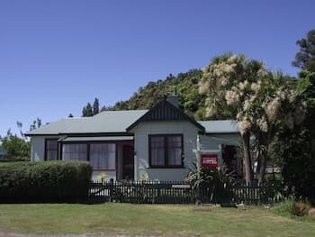 The Station House Motel