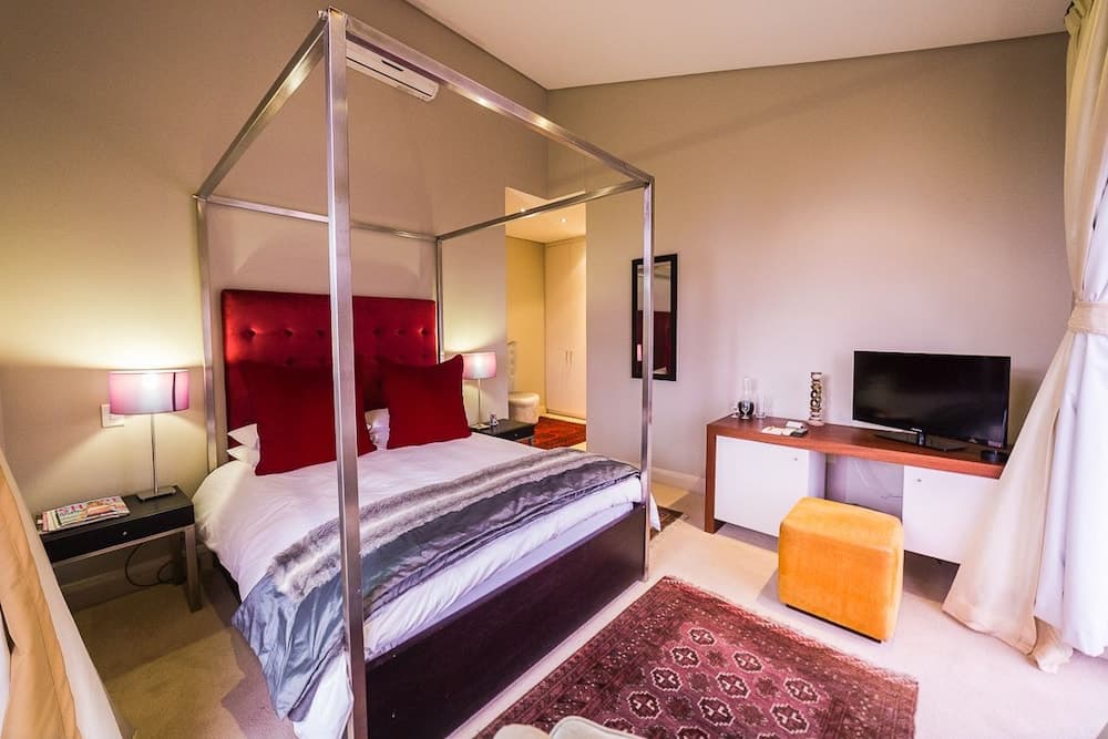 Atlantic Waves Guest House