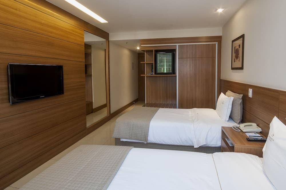 Américas Granada Hotel